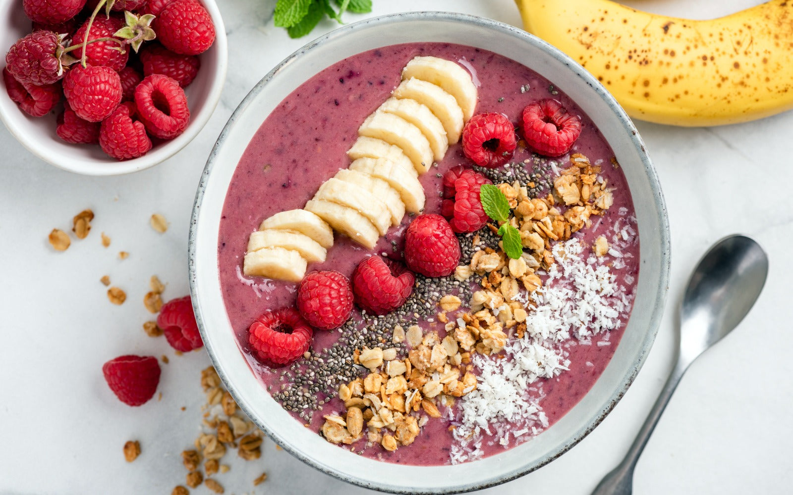 acai smoothie bowl